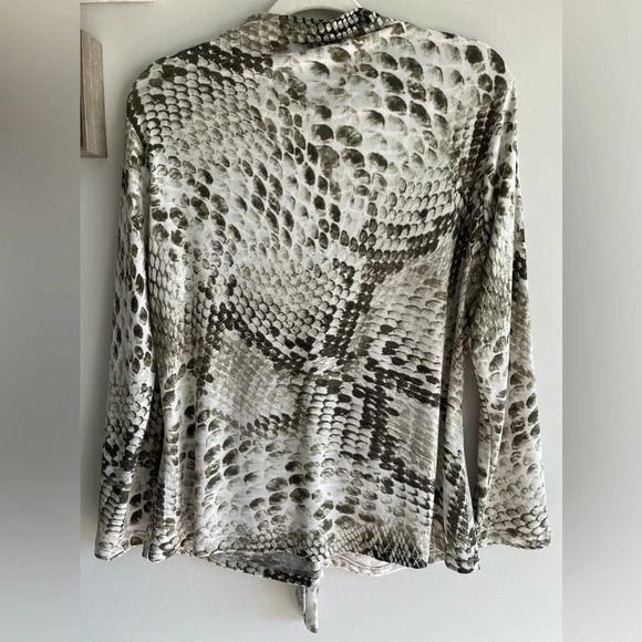 Clara Sun Woo | Reptile Tie Front Lightweight Blouse Size Large - Picture 7 of 7